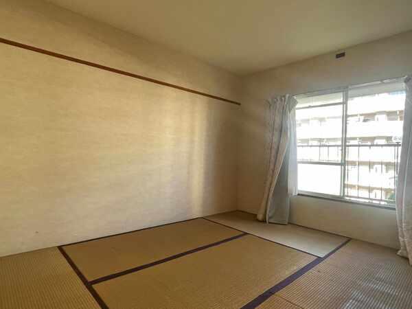 北側の和室約6帖です。