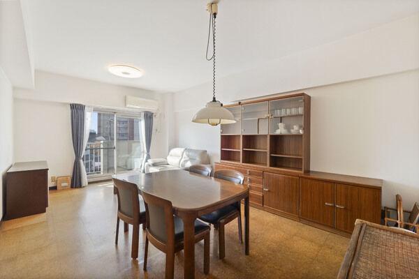 約12.3帖のリビング・ダイニング。