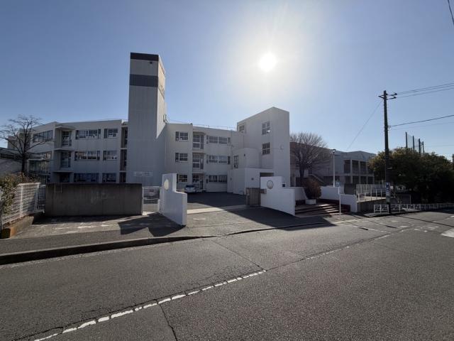 横浜市立川和中学校 1040m 写真撮影日：2026-01-25
