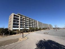 三菱地所レジデンス分譲、全5棟709戸の大規模マンション。京浜急行線「追浜」駅まで13分。