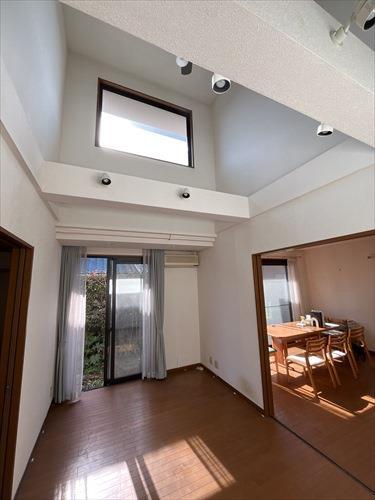 洋室（ＬＤＫ横・吹抜）