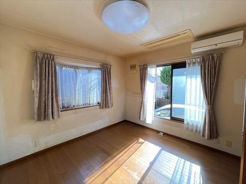 洋室（１階東側）