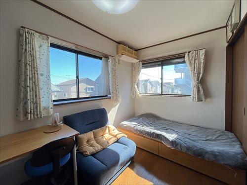 洋室（約５．５帖）