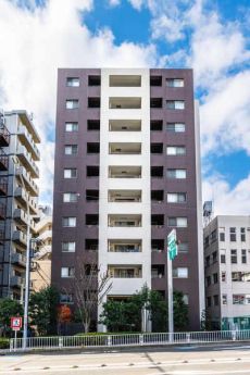 JR東海道本線・他各線「横浜」駅や京急本線「戸部」駅など、4駅利用可能な利便性の高い立地です。