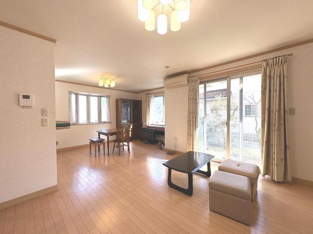 リビング  写真撮影日：2026-03-14