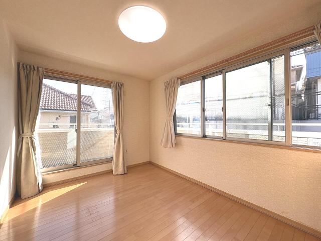 リビング以外の居室  写真撮影日：2026-03-14