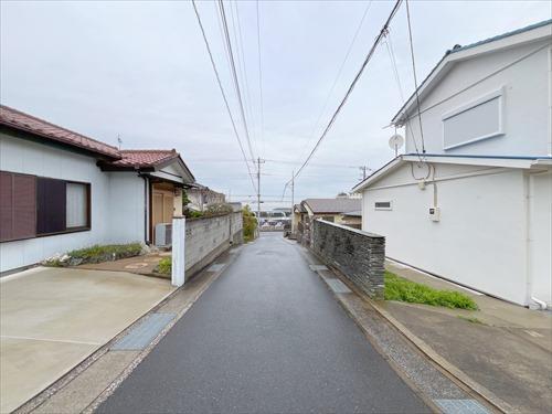 前面道路（２０２６年３月撮影）