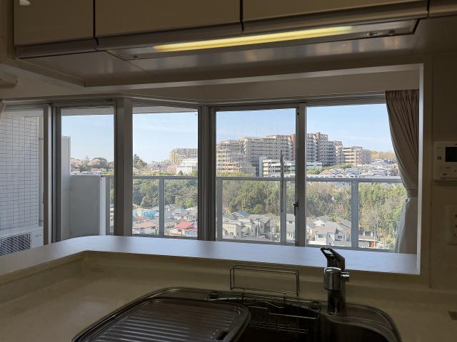 住戸からの眺望写真  写真撮影日：2026-04-06