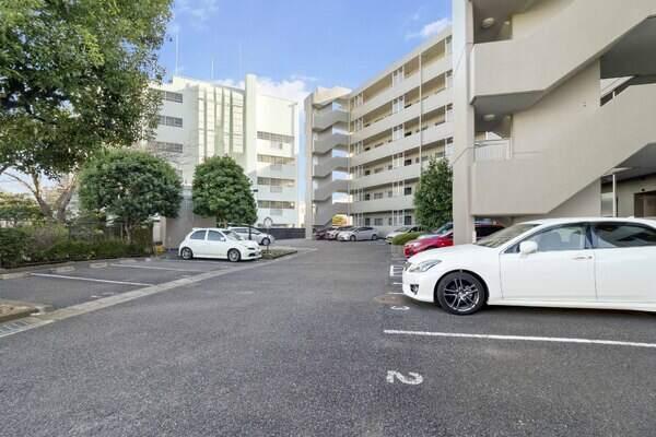 自走式駐車場。最新の空き状況につきましては、お問い合わせください。