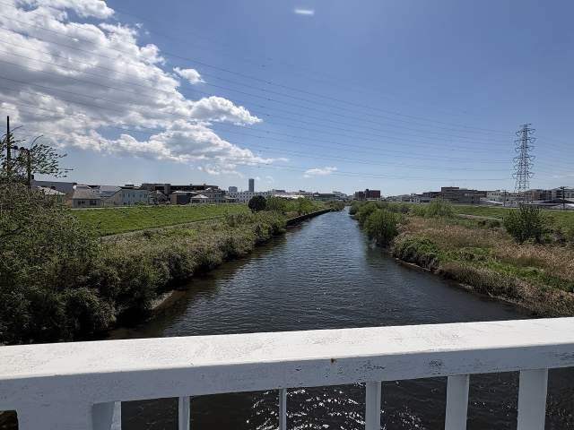 鶴見川 450m 写真撮影日：2026-04-19
