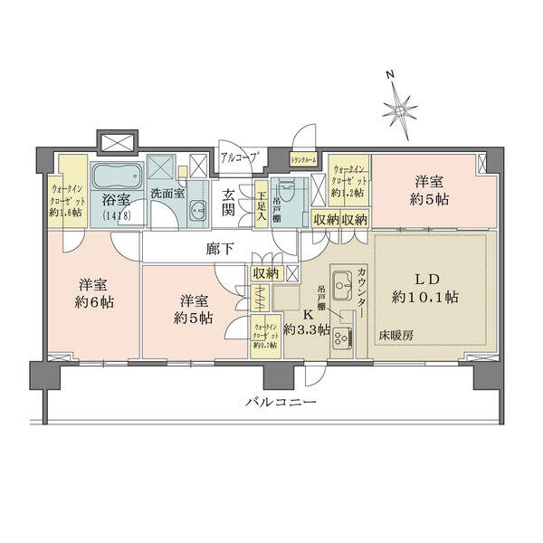 間口約12.6mのワイドスパンバルコニーにはLDKと洋室2室が面し開放感あふれる住戸。収納豊富です。