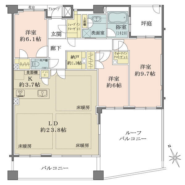 約22.3畳のLDは南向きで、日当たり通風ともに良好。天井高3mのため開放感のある空間が広がります