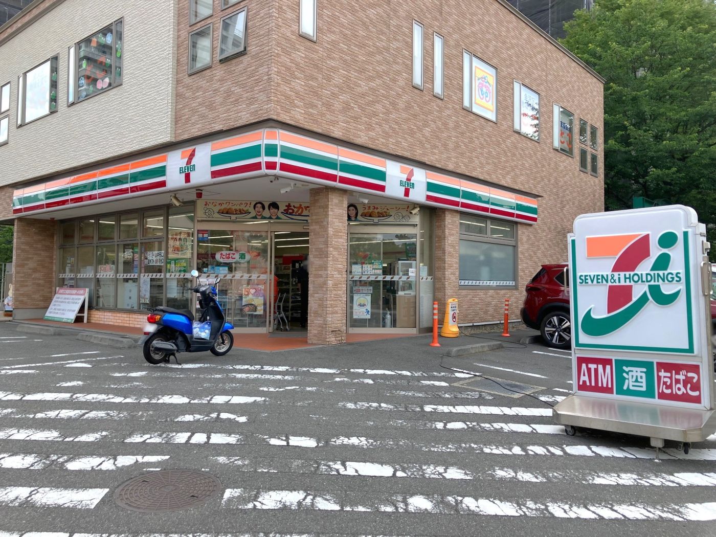 セブンイレブン横浜能見台東店