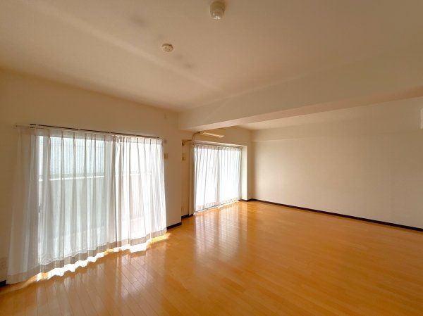 ※家具・調度品は価格に含みません。