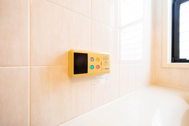 発電・温水設備 リンナイ　追い焚き  写真撮影日：2026-07-23