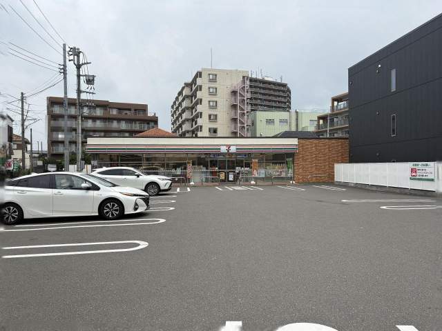 セブンイレブン座間相武台前店 530m 写真撮影日：2026-07-18