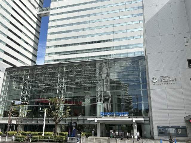 みなとみらい京急スクエア 570m 写真撮影日：2026-08-07