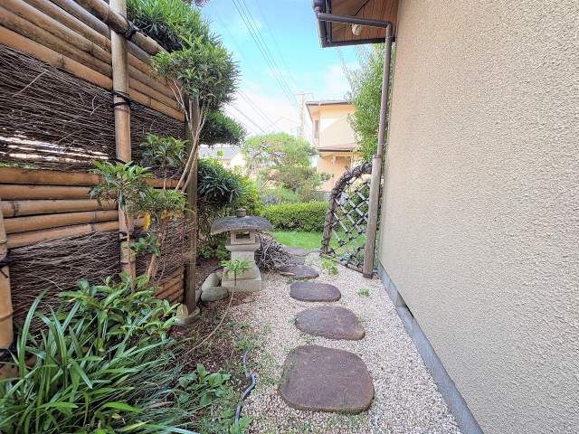 庭  写真撮影日：2026-08-09