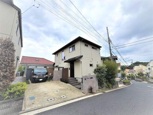 前面道路含む現地写真  写真撮影日：2026-08-29