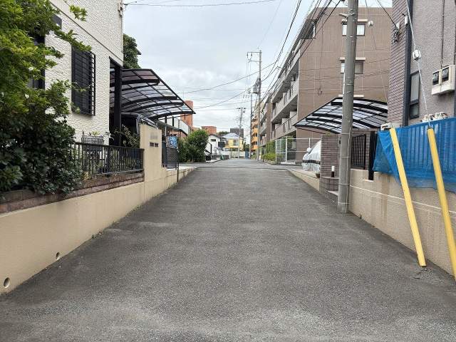 前面道路含む現地写真  写真撮影日：2026-08-31