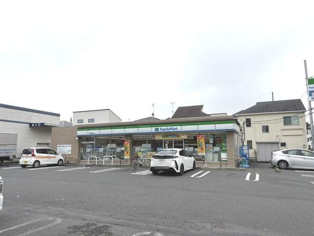 ファミリーマート川崎南野川店 1110m 写真撮影日：2026-09-14
