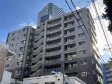 JR東海道線「横浜」駅徒歩12分など2駅複数路線が利用可能。通勤・通学のほか、お出かけにも便利です。