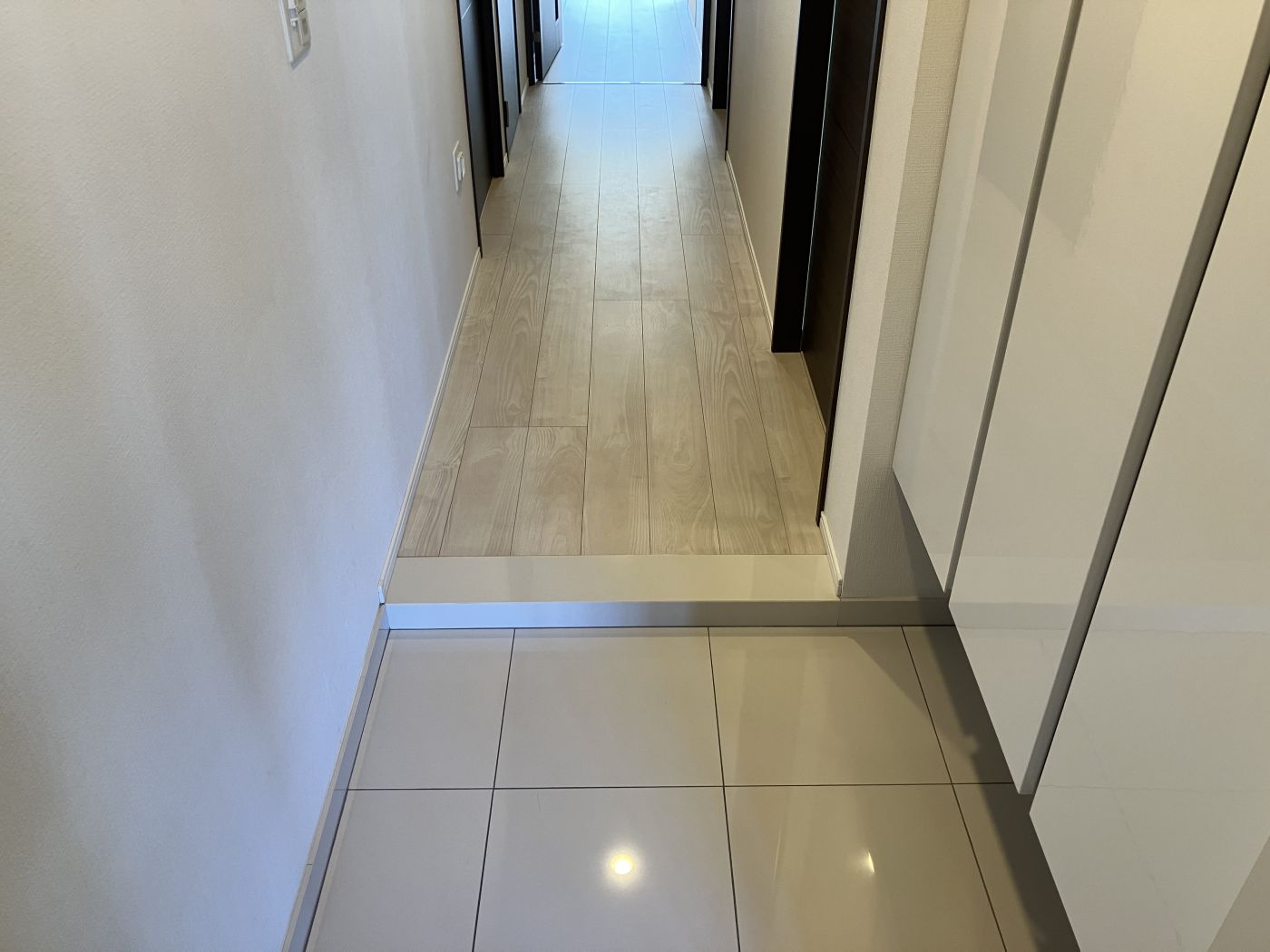 玄関・廊下 写真撮影日：11/14/25, 12:00 AM