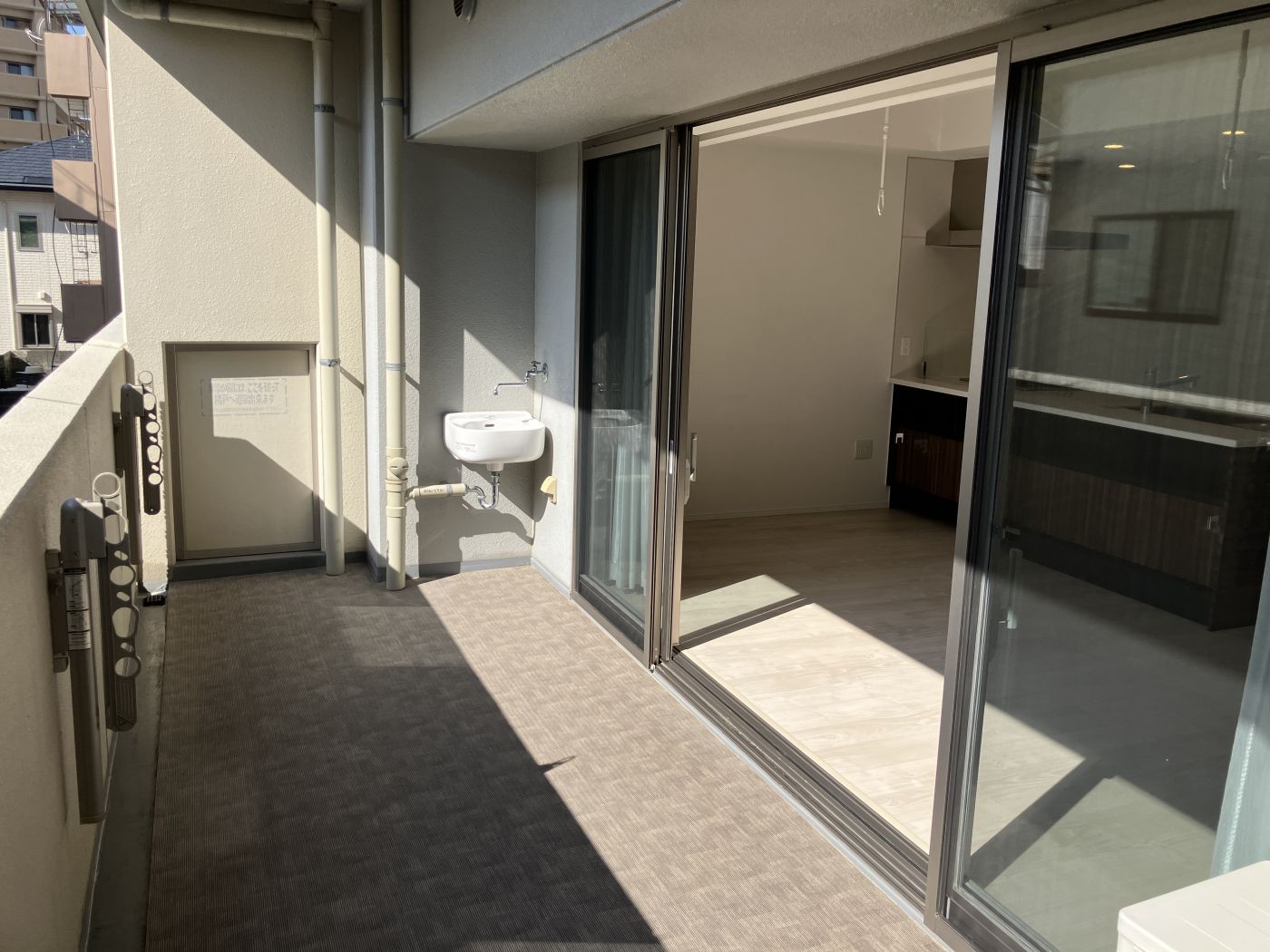 バルコニー 写真撮影日：11/14/25, 12:00 AM