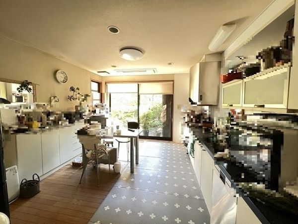 キッチン  写真撮影日：2023-10-15