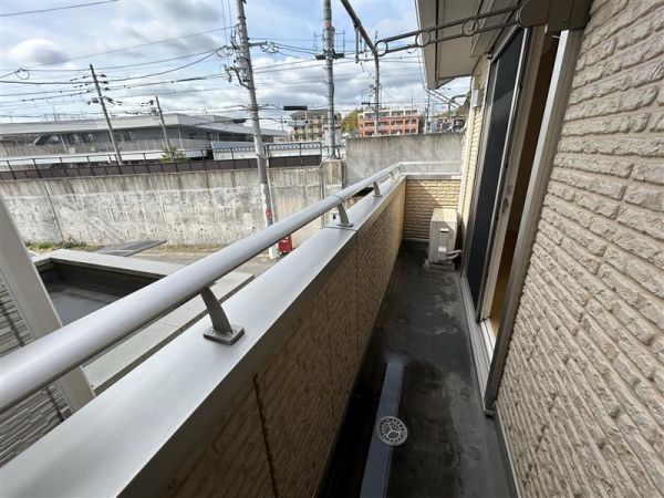 バルコニー  写真撮影日：2024-02-29