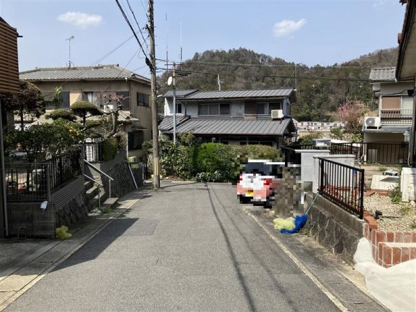 前面道路含む現地写真  写真撮影日：2024-04-07