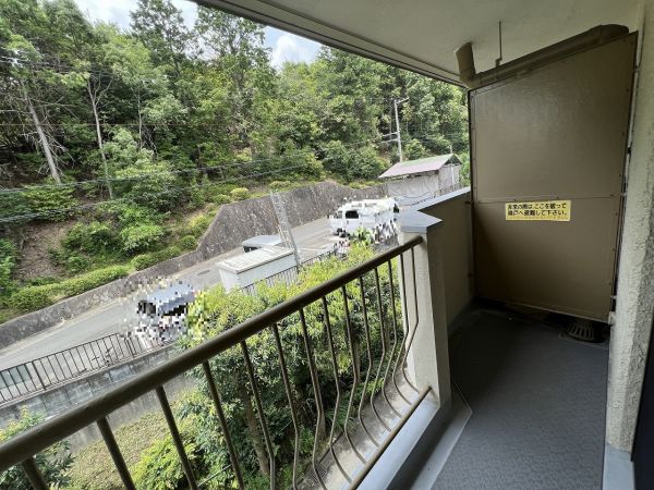 バルコニー  写真撮影日：2024-08-16