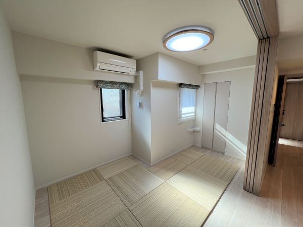 リビング以外の居室  写真撮影日：2024-11-28
