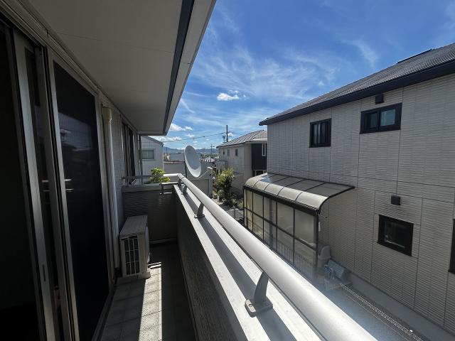 バルコニー  写真撮影日：2025-07-28