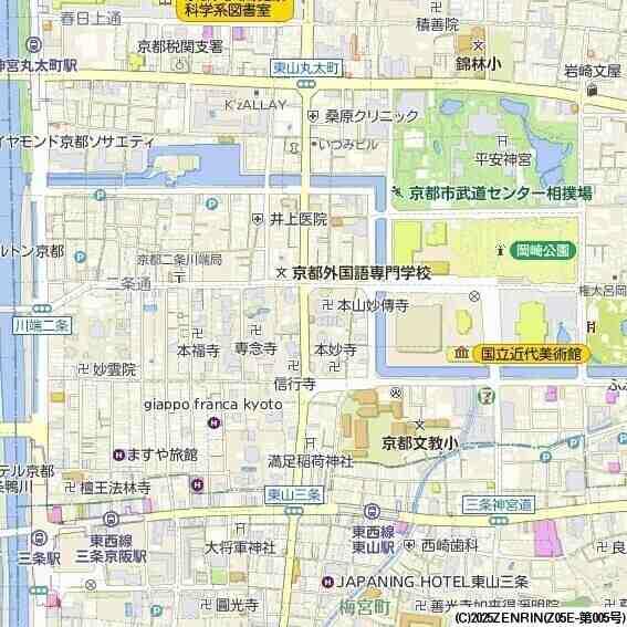京阪鴨東線「神宮丸太町」駅徒歩10分、地下鉄東西線「東山」駅徒歩12分。2路線利用可能な立地です。