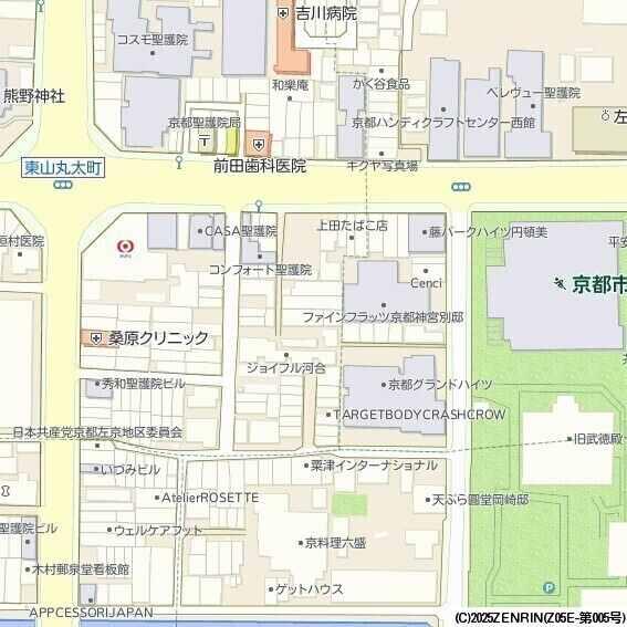 「平安神宮」や「鴨川」にも程近く、日々の暮らしの中で京都らしさを満喫できるロケーションです。