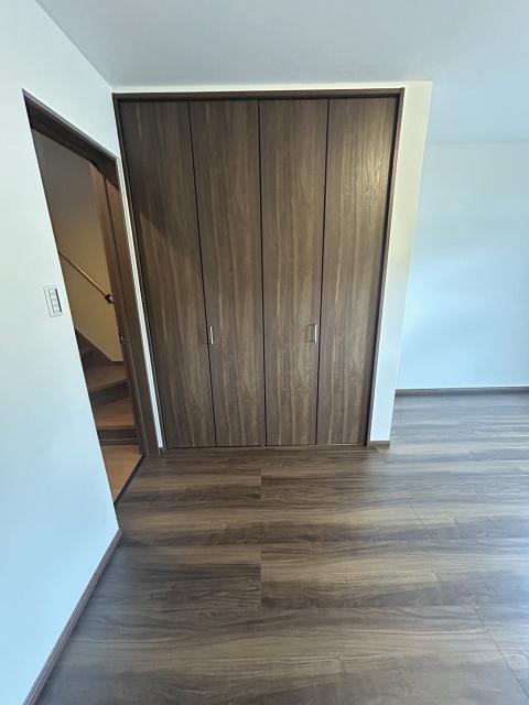 リビング以外の居室  写真撮影日：2025-09-13