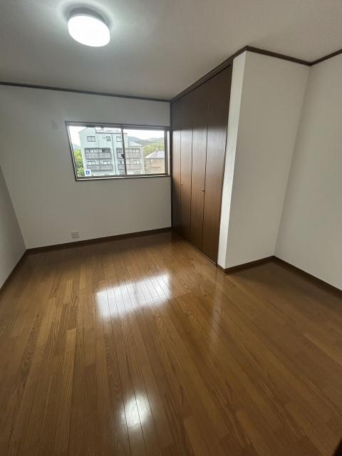 リビング以外の居室  写真撮影日：2025-09-13