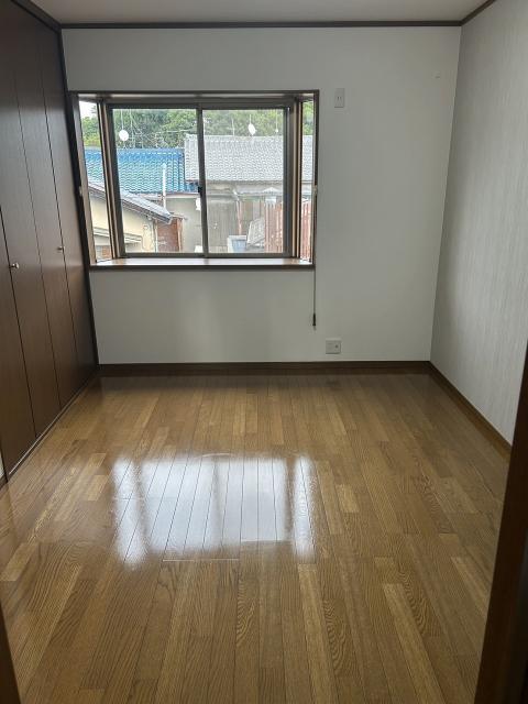 リビング以外の居室  写真撮影日：2025-09-13