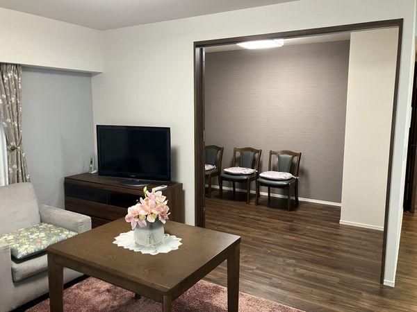 LD・洋室約4.7帖※家具・備品等は価格に含まれません