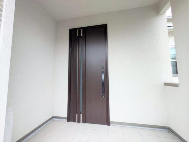玄関  写真撮影日：2025-09-13