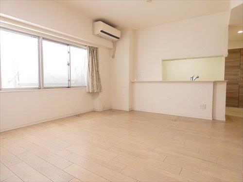 ＬＤＫ（約１５．３帖）