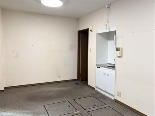 １階洋室（流し台付き）