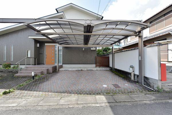 カーポート※駐車場2台駐車可能（サイズ制限有）