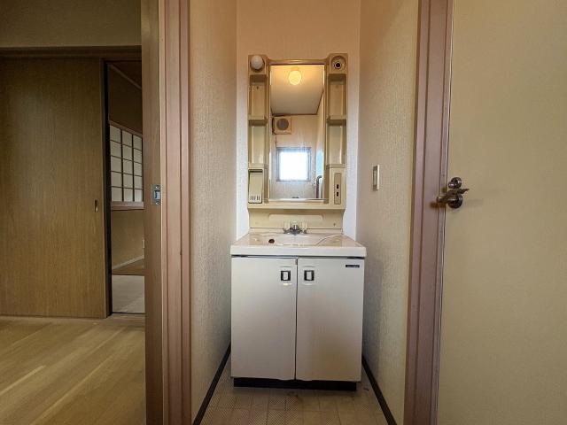 洗面台・洗面所  写真撮影日：2025-11-08