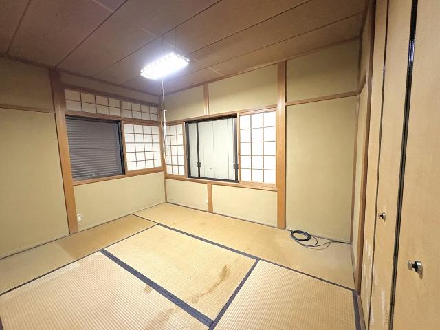 リビング以外の居室  写真撮影日：2025-11-08