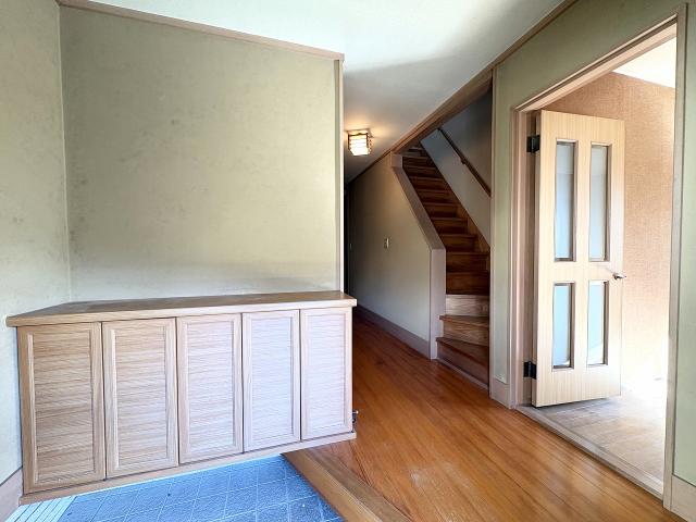 玄関  写真撮影日：2025-11-08