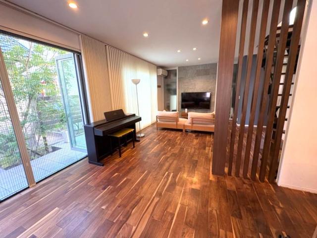 リビング  写真撮影日：2025-12-18