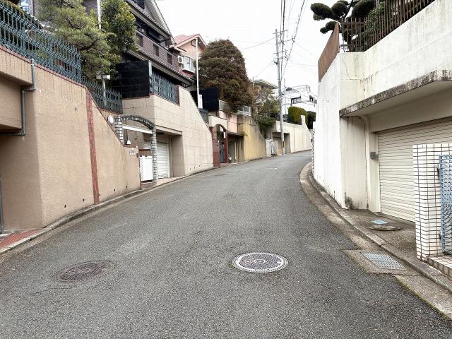 前面道路含む現地写真  写真撮影日：2026-02-12