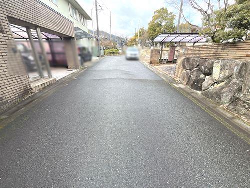 前面道路　幅員約６．０ｍ